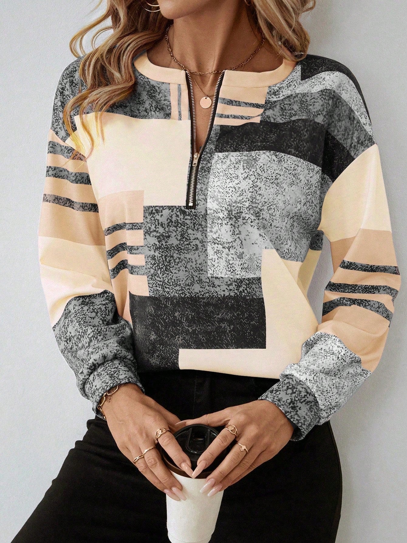 Marla | Abstract Zip-Neck Sweatshirt