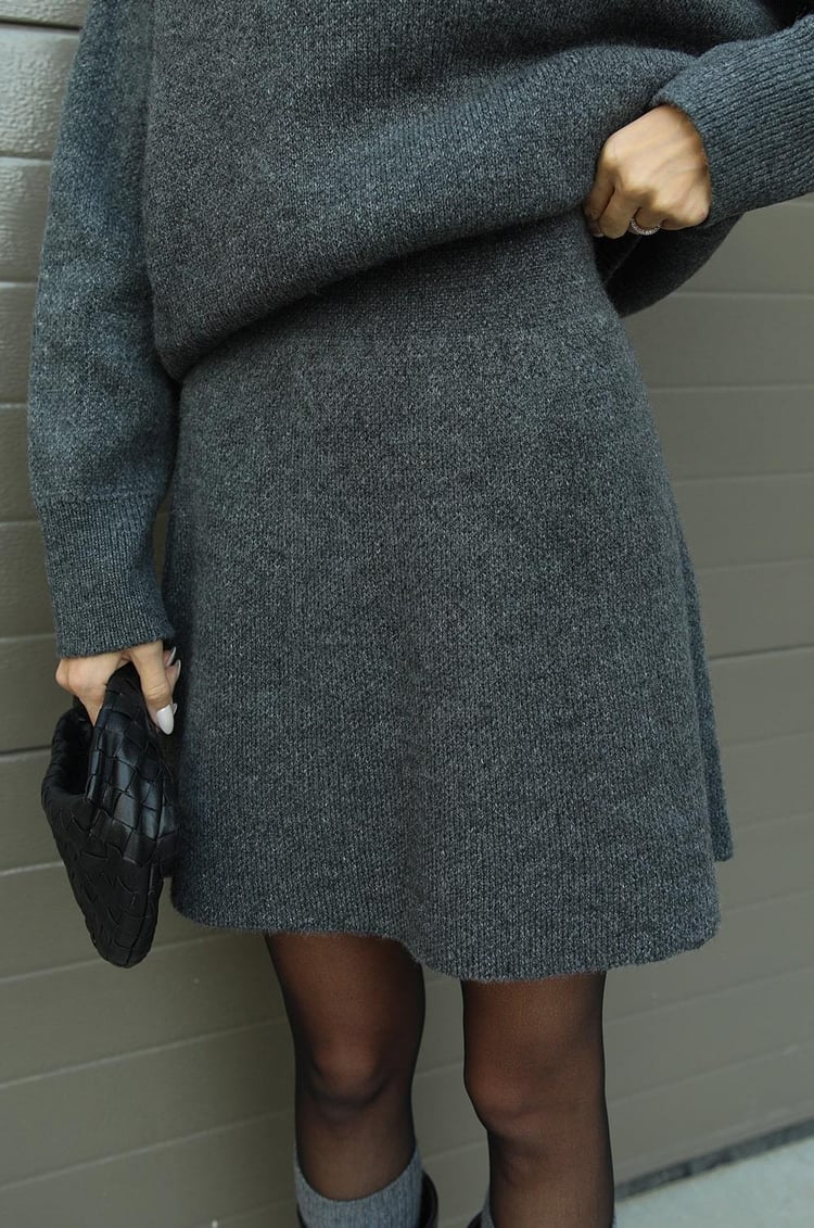 Esme | A cozy sweater and a flowy flattering skirt