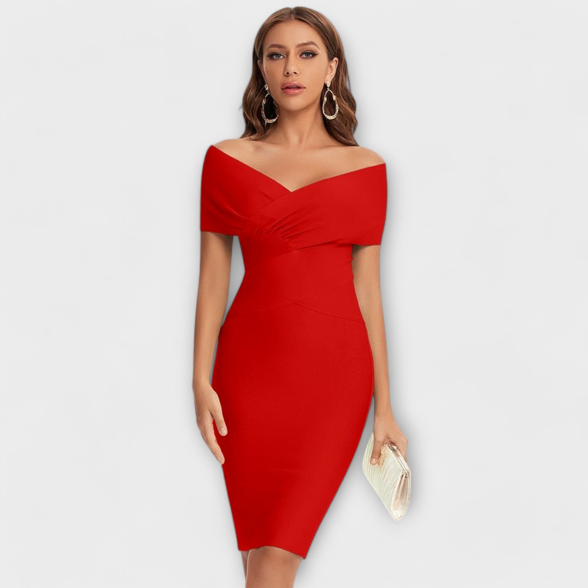 Elegant dress with V-neckline