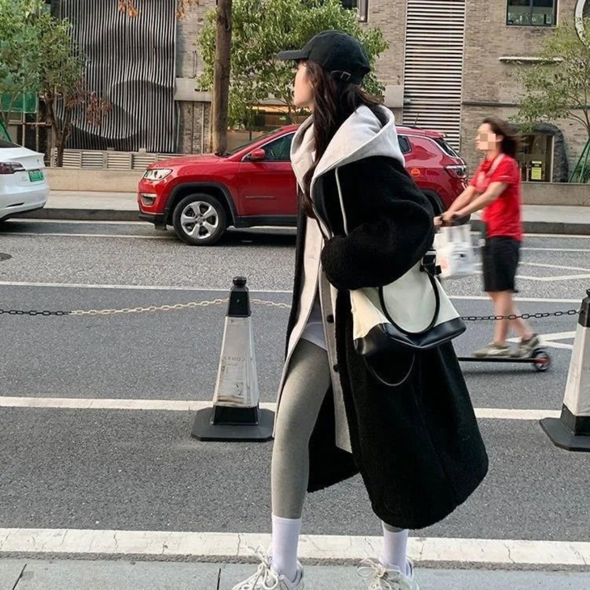 Lola | Lambswool Hooded Jacket