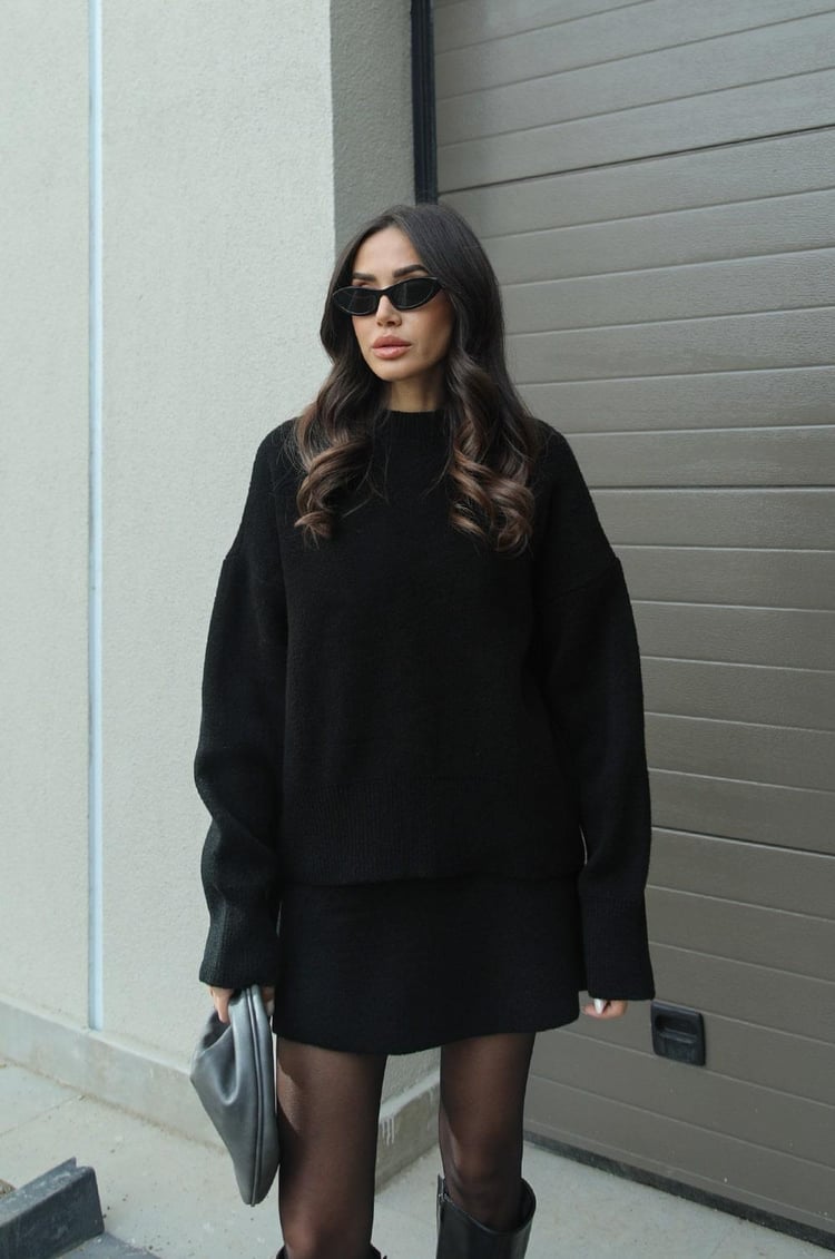 Esme | A cozy sweater and a flowy flattering skirt