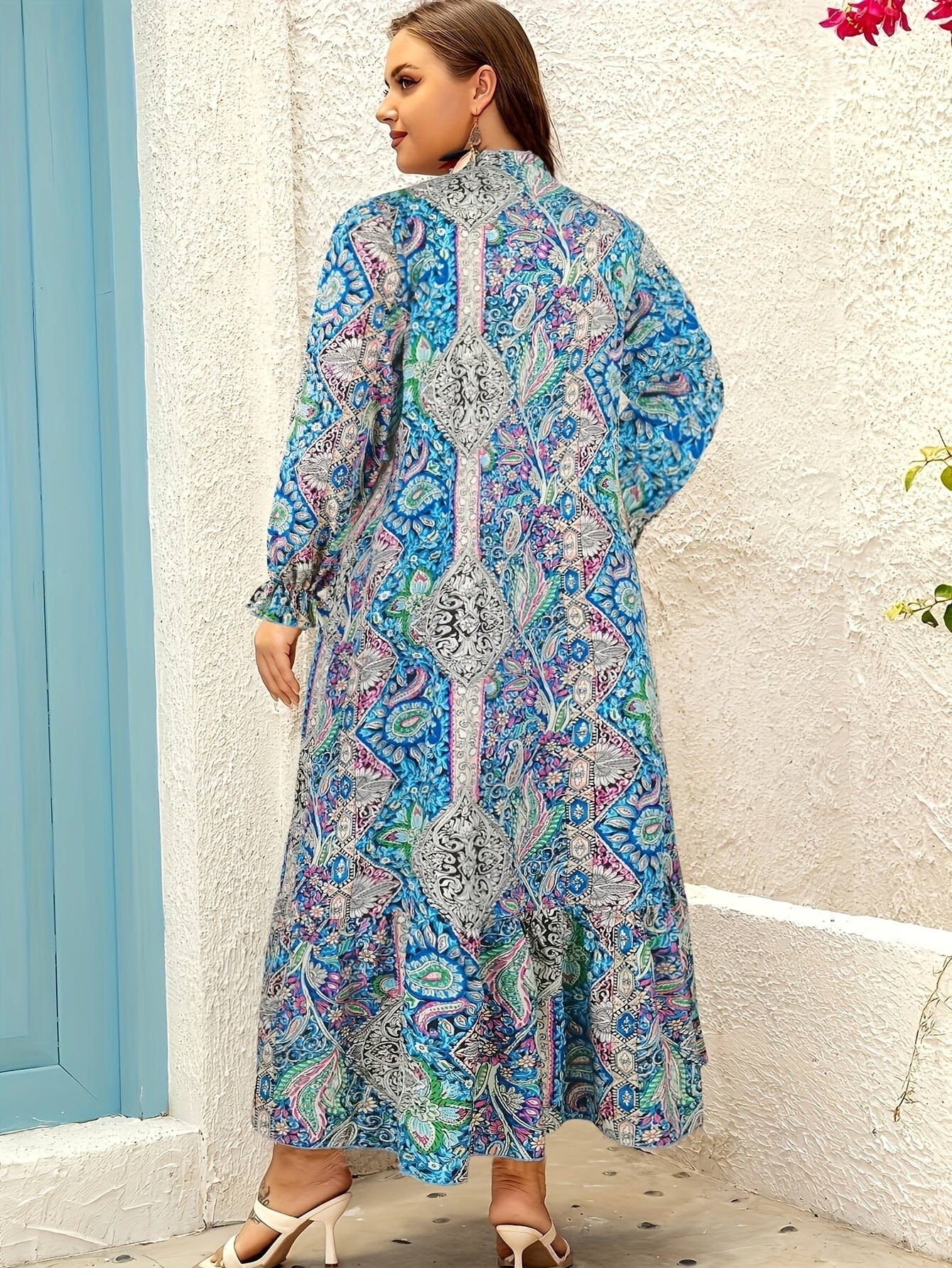 Leanna - Plus Size Floral Dress