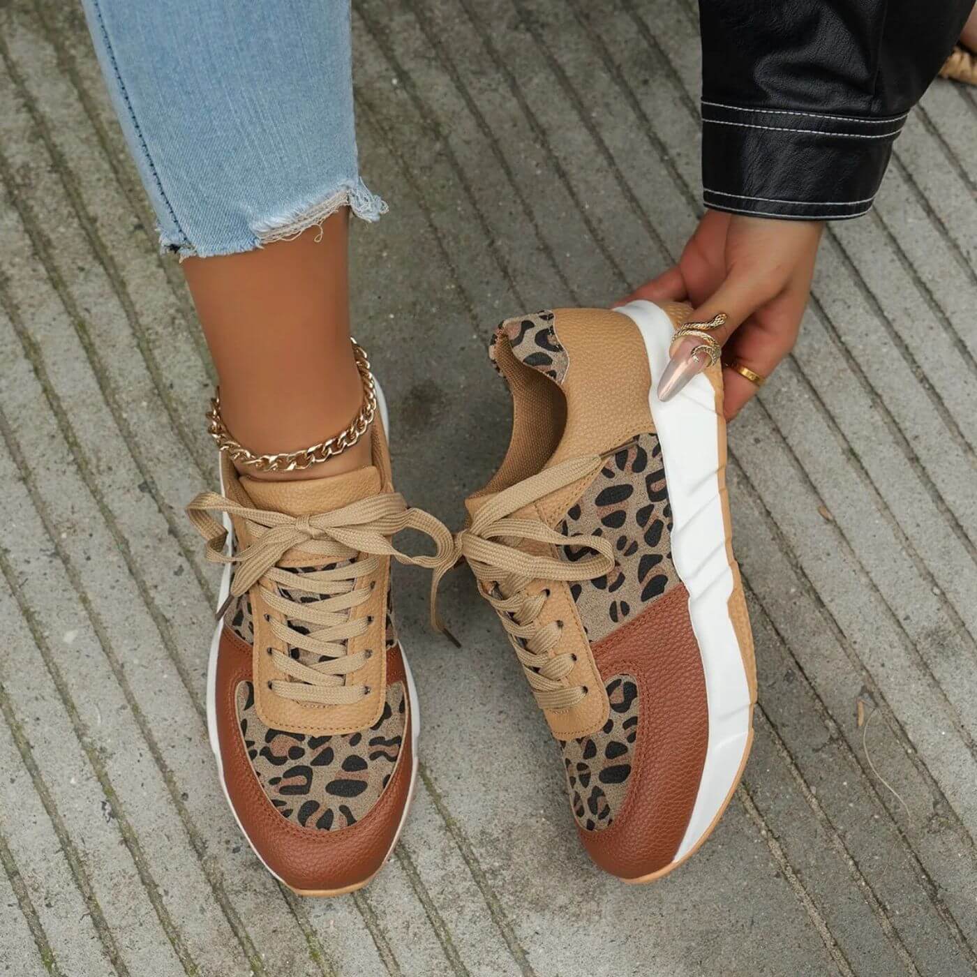 Elora | Orthopedic Leopard Sneakers