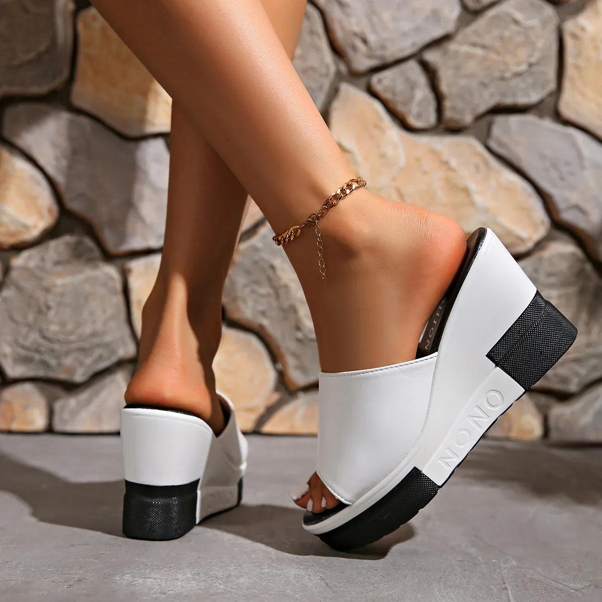 Vira | Orthopedic Platform Sandals