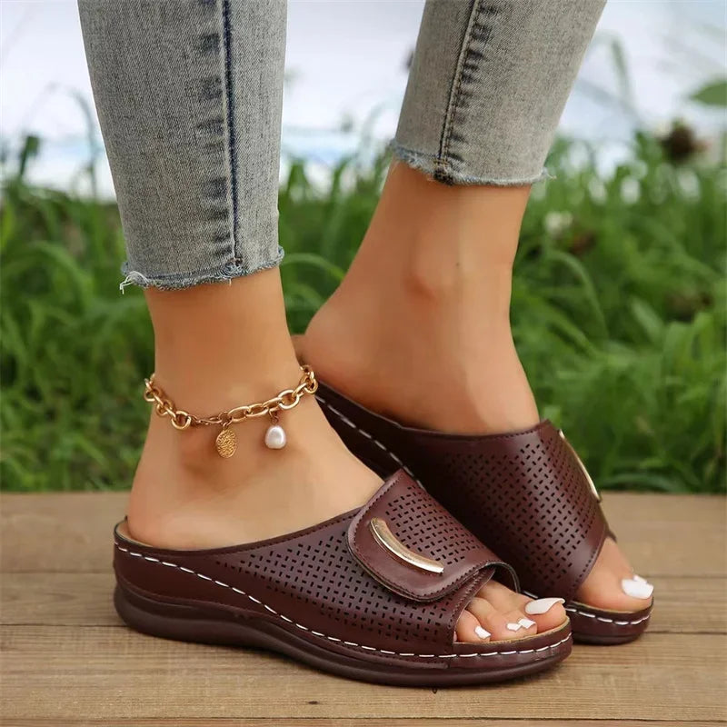 Poppy | Orthopedic Slide Sandals