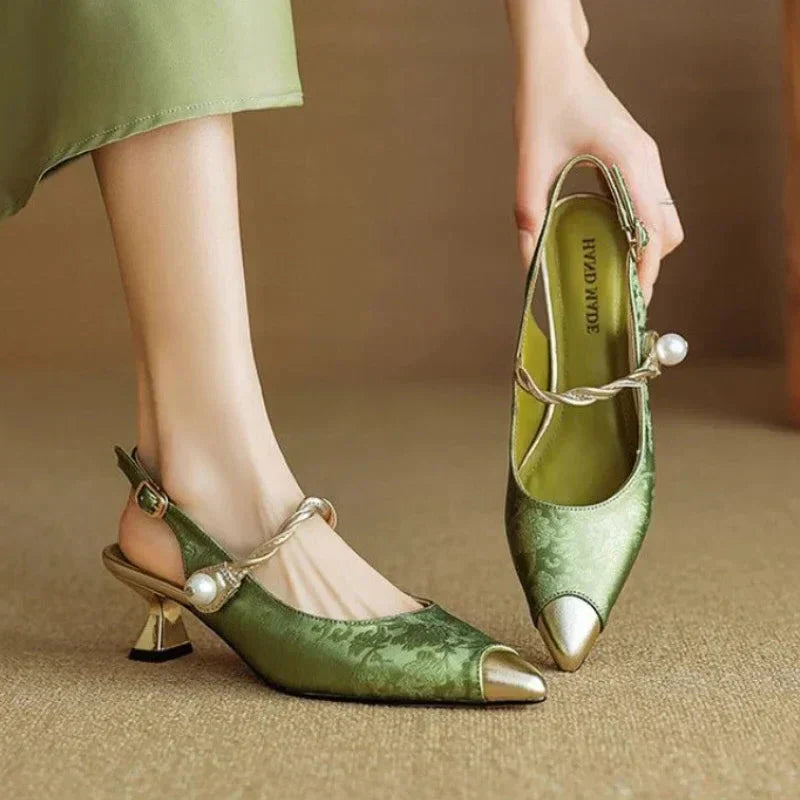 NOVA™| Molette Elegant Pumps